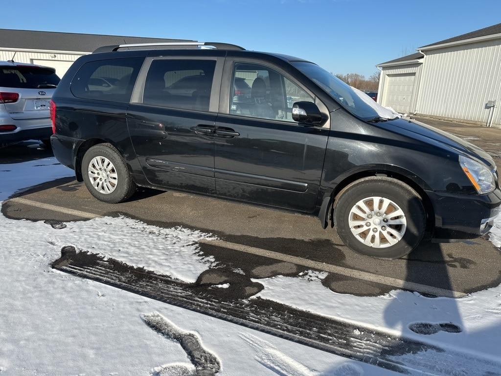 used 2014 Kia Sedona car, priced at $7,800