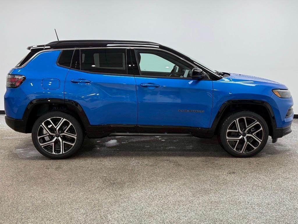 new 2025 Jeep Compass car, priced at $32,955