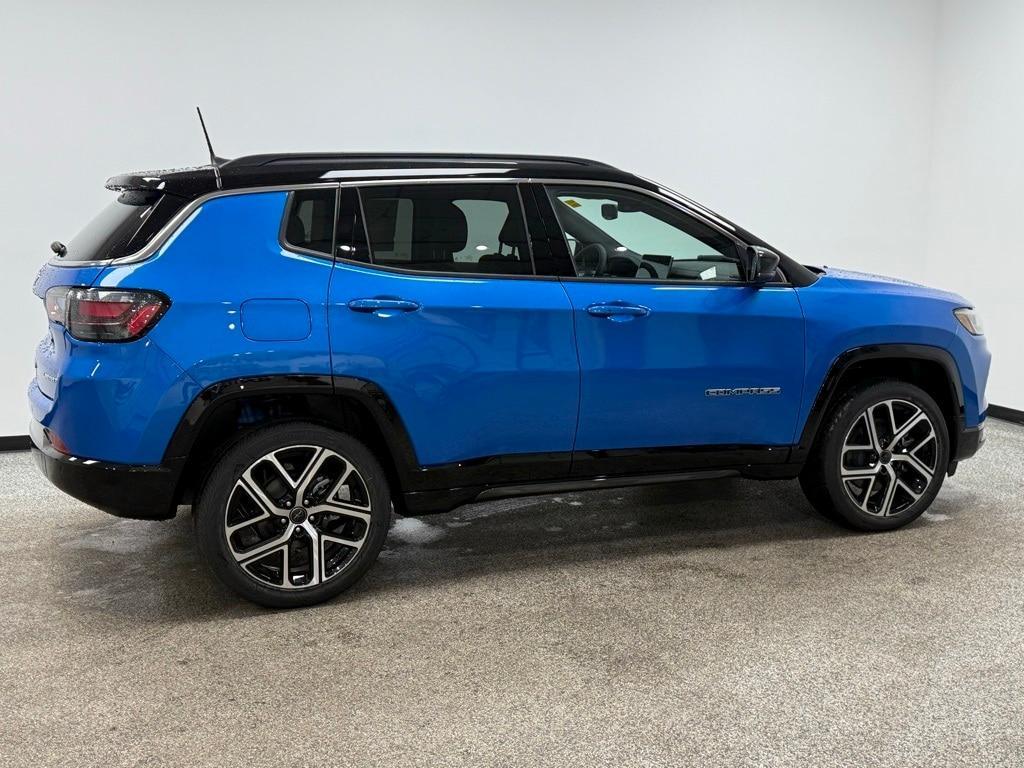 new 2025 Jeep Compass car, priced at $32,955