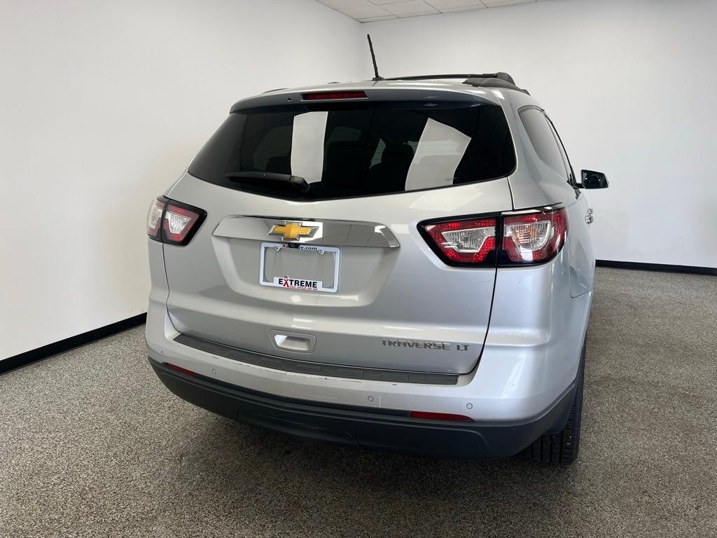 used 2014 Chevrolet Traverse car, priced at $3,900
