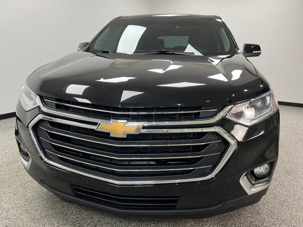 used 2021 Chevrolet Traverse car, priced at $27,500