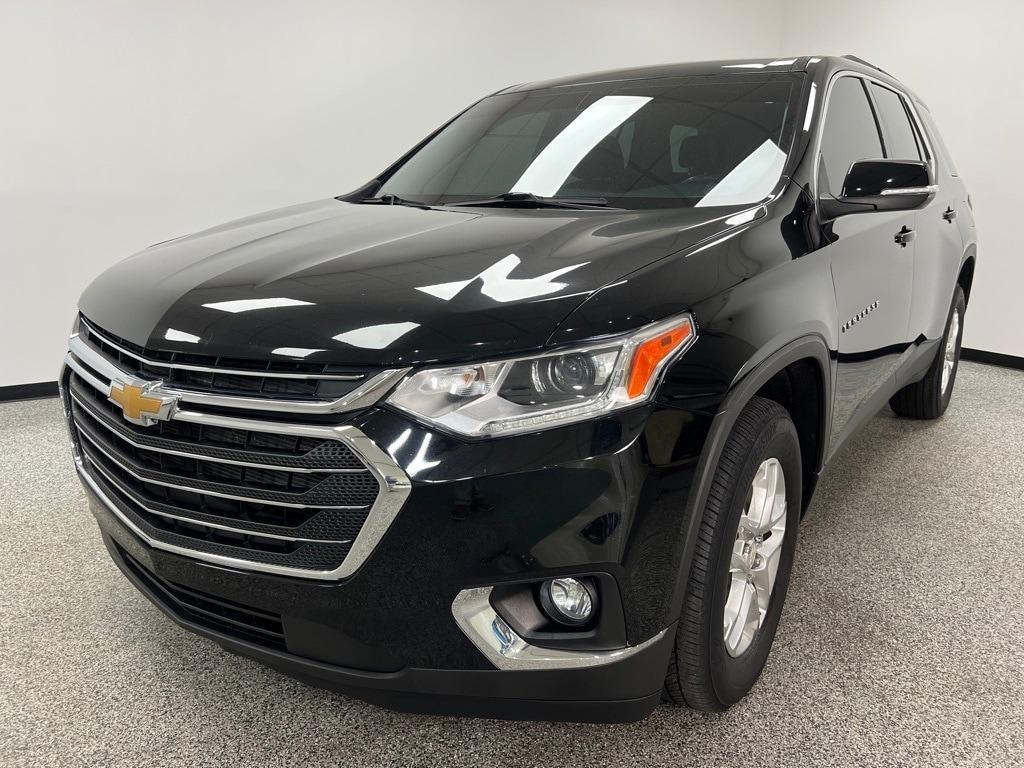 used 2021 Chevrolet Traverse car, priced at $27,500