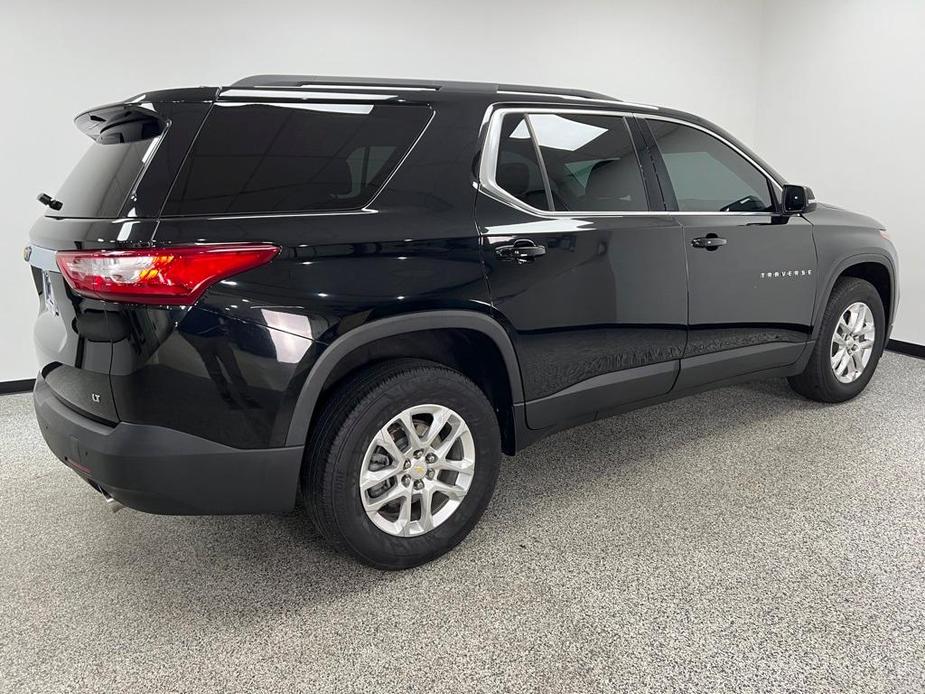 used 2021 Chevrolet Traverse car, priced at $29,400