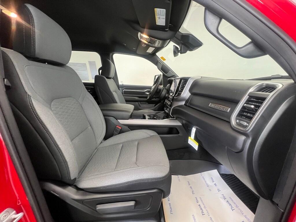 new 2025 Ram 1500 car