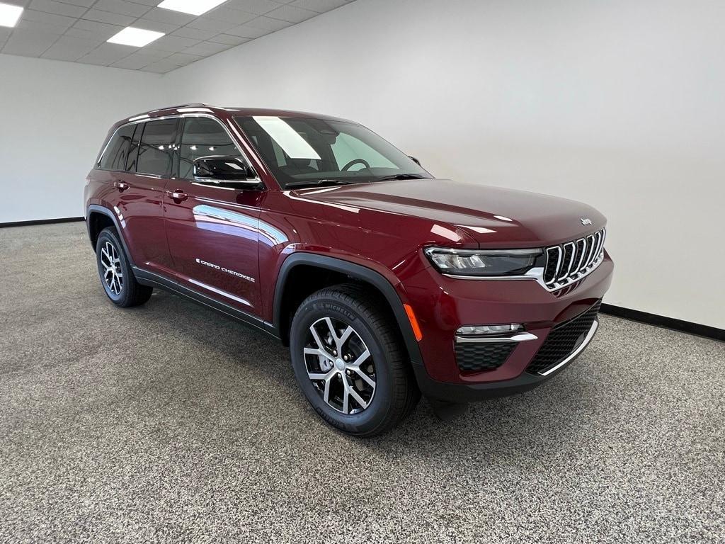new 2025 Jeep Grand Cherokee car, priced at $42,431