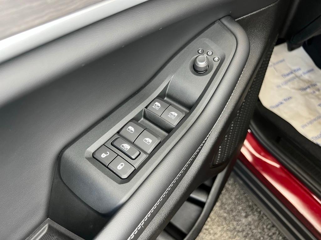 new 2025 Jeep Grand Cherokee car, priced at $42,431