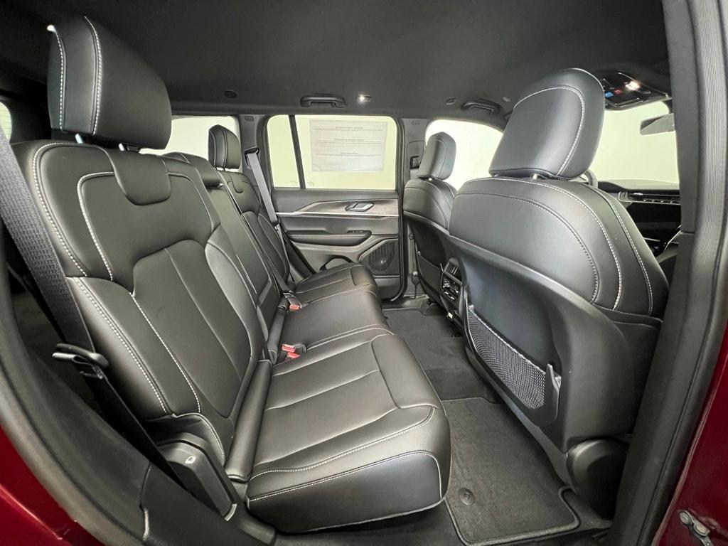new 2025 Jeep Grand Cherokee car, priced at $42,431