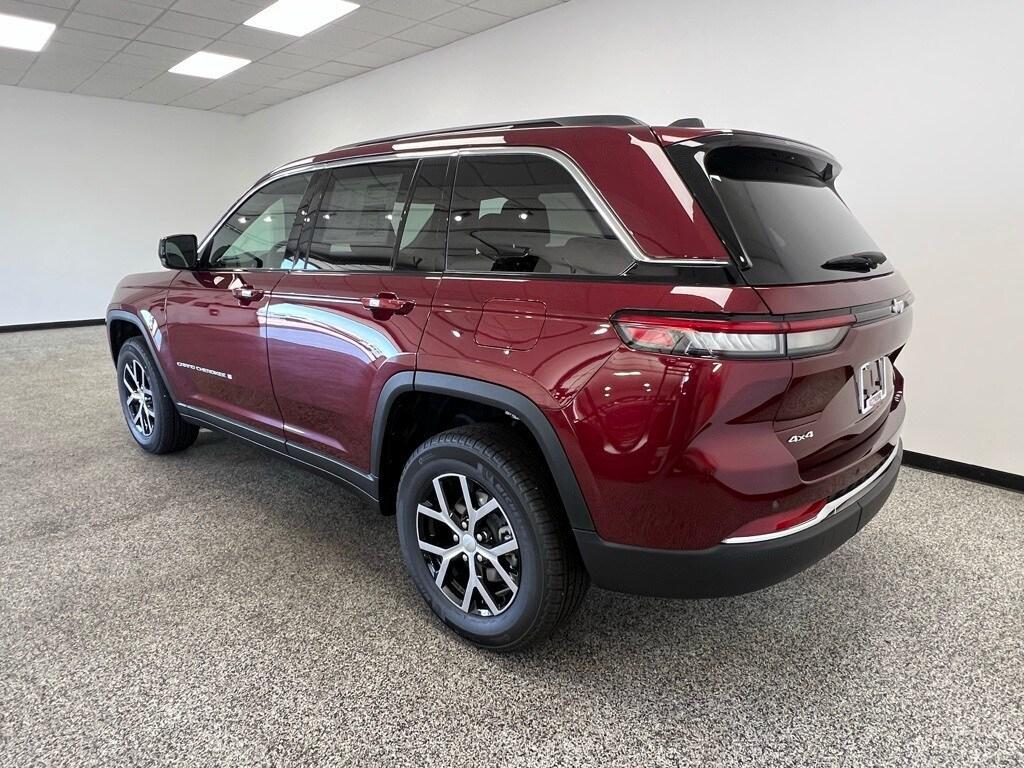 new 2025 Jeep Grand Cherokee car, priced at $42,431
