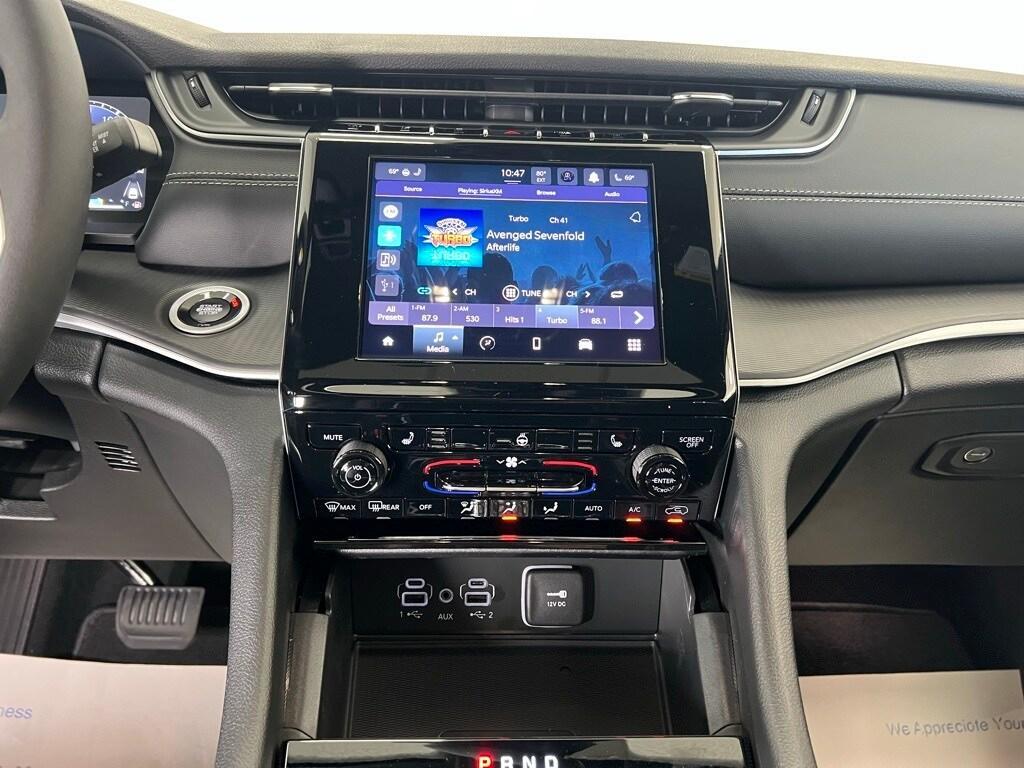 new 2025 Jeep Grand Cherokee L car, priced at $42,982