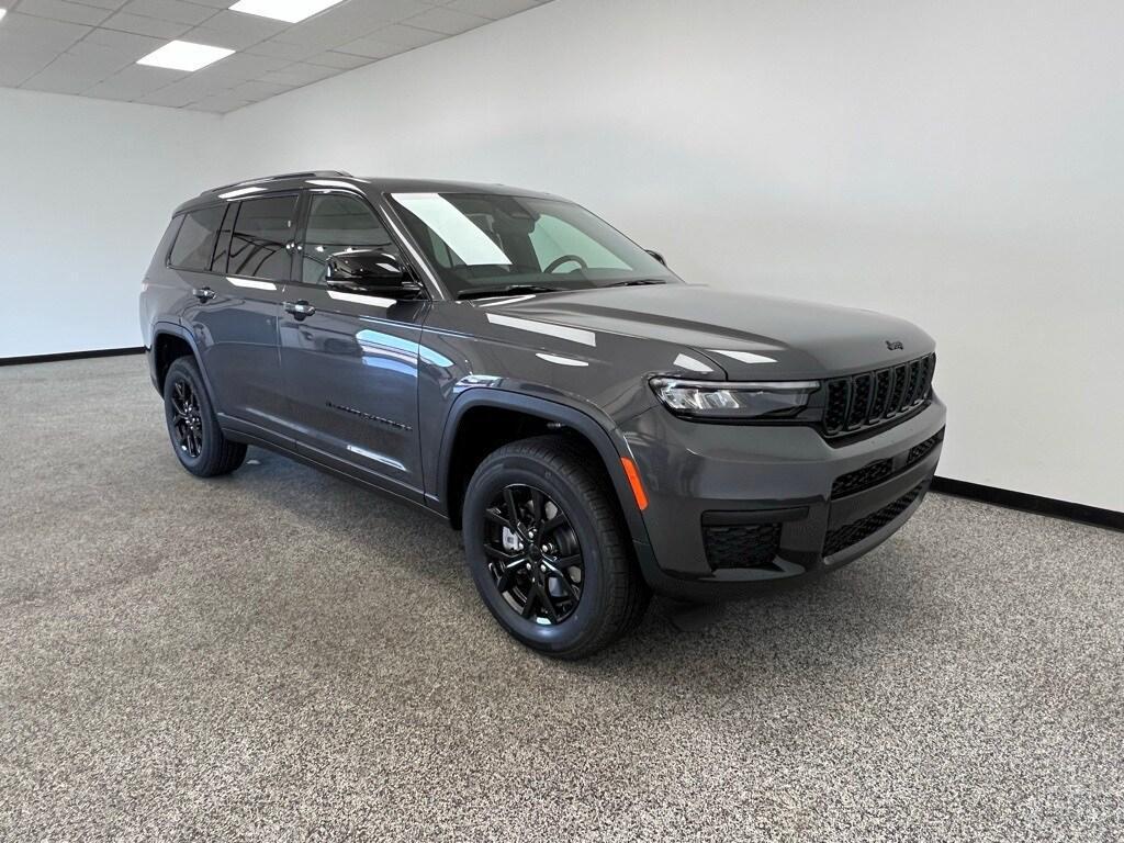 new 2025 Jeep Grand Cherokee L car, priced at $42,982