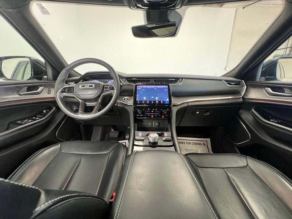 used 2024 Jeep Grand Cherokee car, priced at $41,900