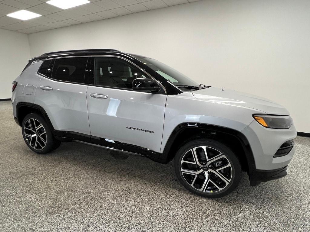 new 2025 Jeep Compass car, priced at $32,955