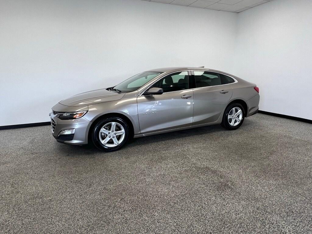 used 2024 Chevrolet Malibu car, priced at $20,400