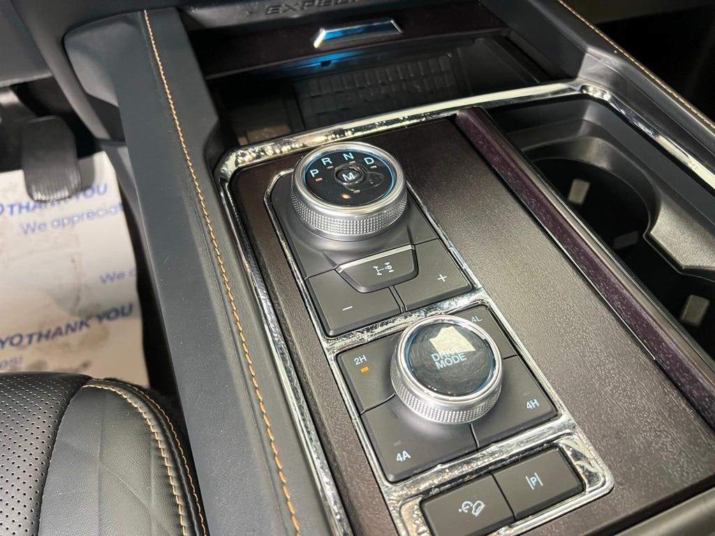 used 2023 Ford Expedition car, priced at $52,900