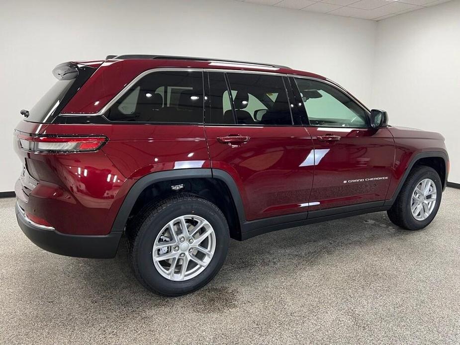 new 2025 Jeep Grand Cherokee car, priced at $39,521