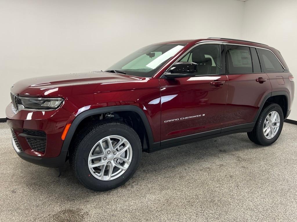 new 2025 Jeep Grand Cherokee car, priced at $38,021