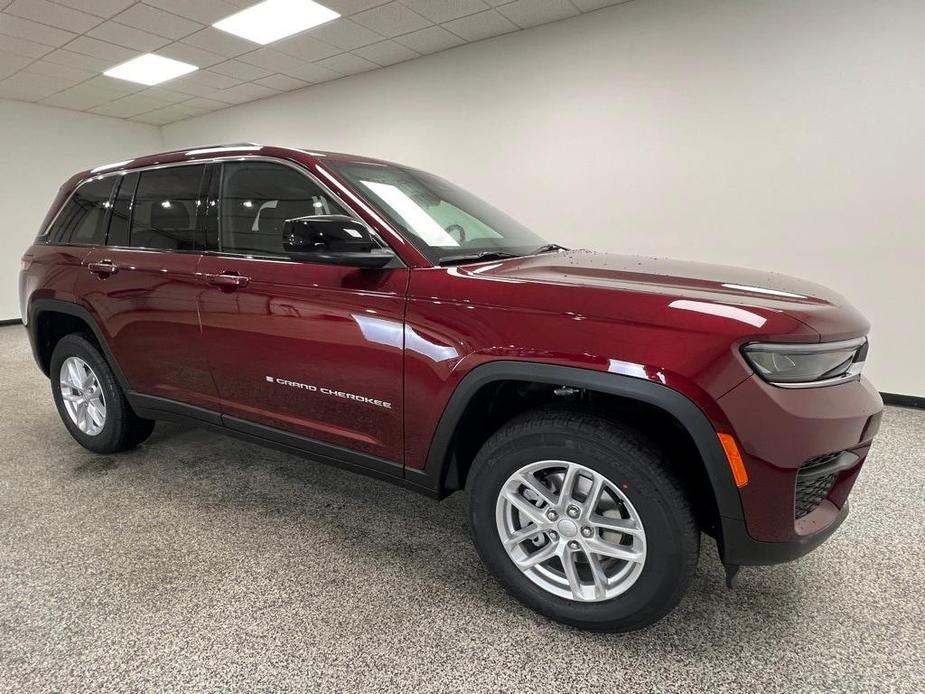 new 2025 Jeep Grand Cherokee car, priced at $39,521