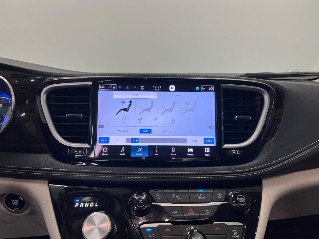 used 2023 Chrysler Pacifica car, priced at $30,950