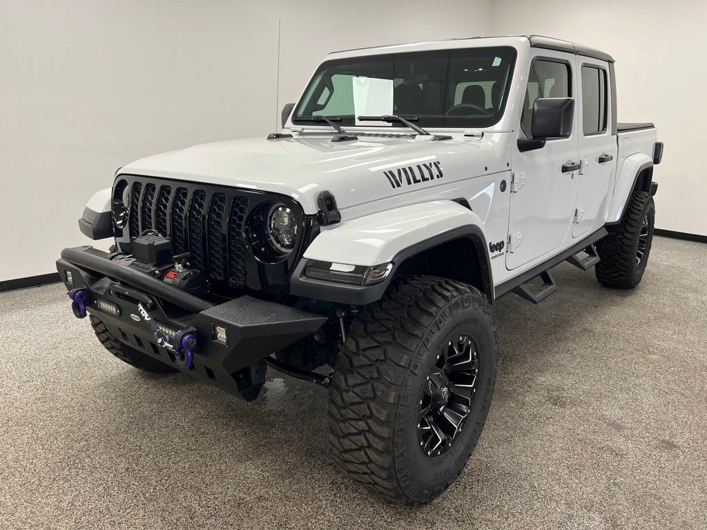 used 2022 Jeep Gladiator car, priced at $37,800