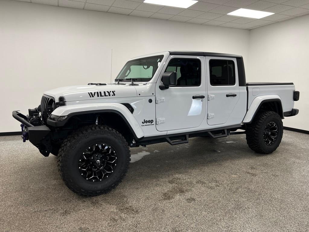 used 2022 Jeep Gladiator car, priced at $37,800