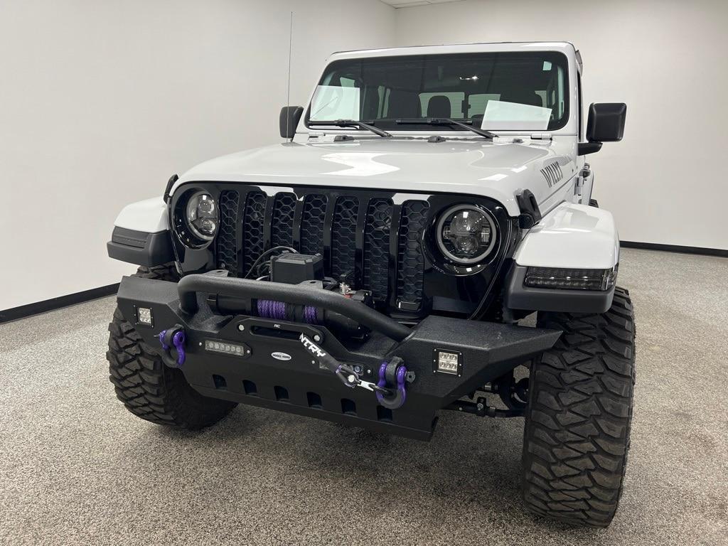 used 2022 Jeep Gladiator car, priced at $37,800