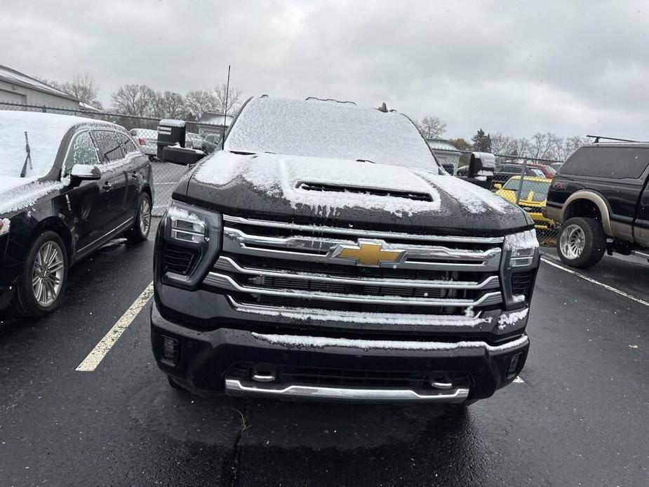 used 2024 Chevrolet Silverado 3500 car, priced at $68,950