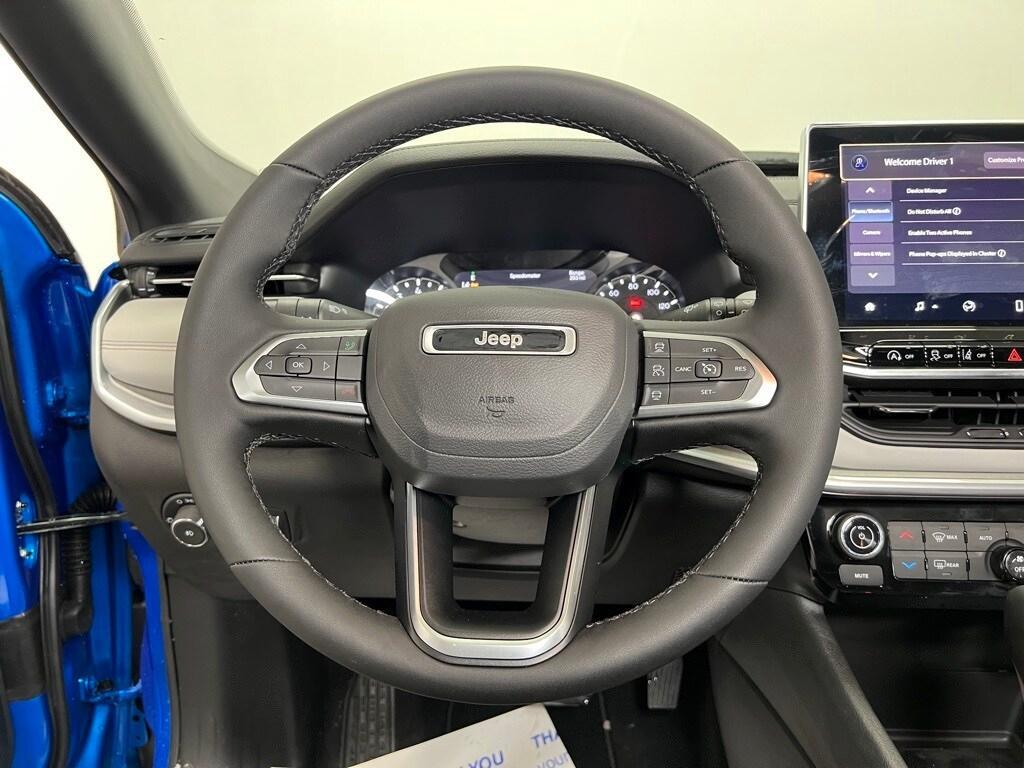 new 2025 Jeep Compass car, priced at $31,073