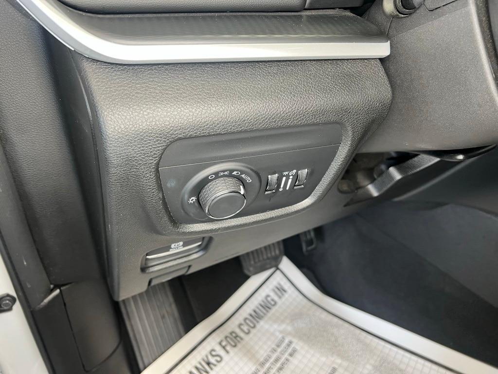 used 2024 Jeep Grand Cherokee L car, priced at $34,900