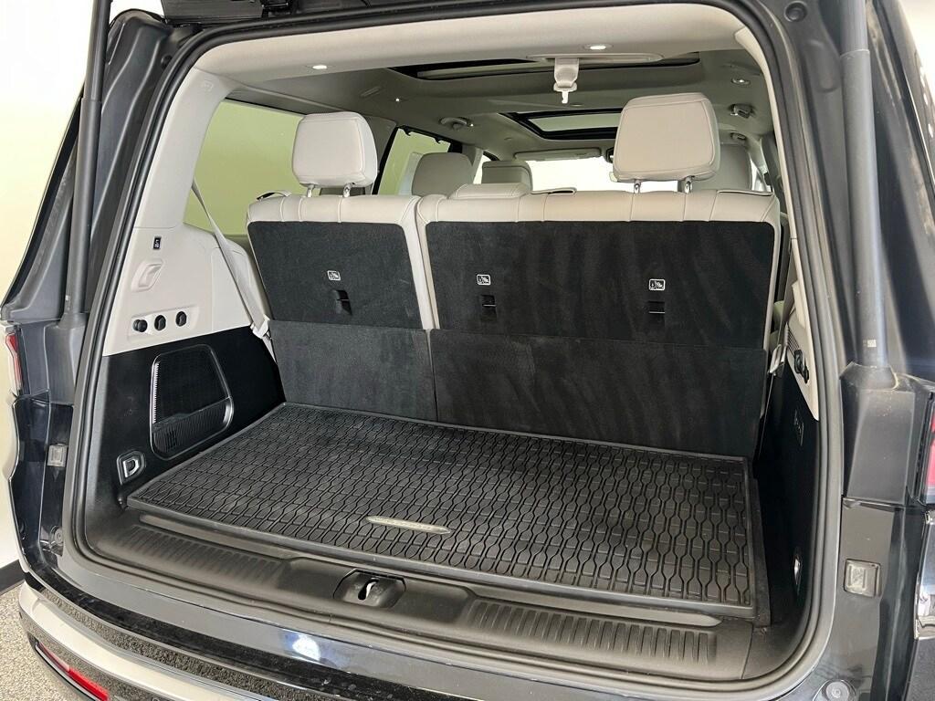 used 2024 Jeep Wagoneer car, priced at $62,900