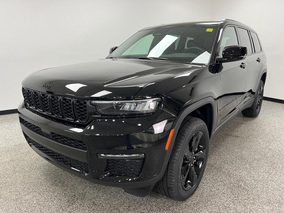 new 2025 Jeep Grand Cherokee L car, priced at $47,395