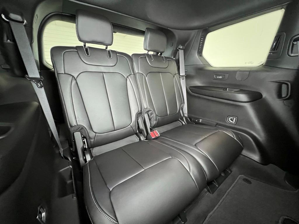 new 2025 Jeep Grand Cherokee L car, priced at $43,641