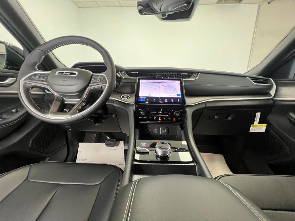 new 2025 Jeep Grand Cherokee L car, priced at $43,641