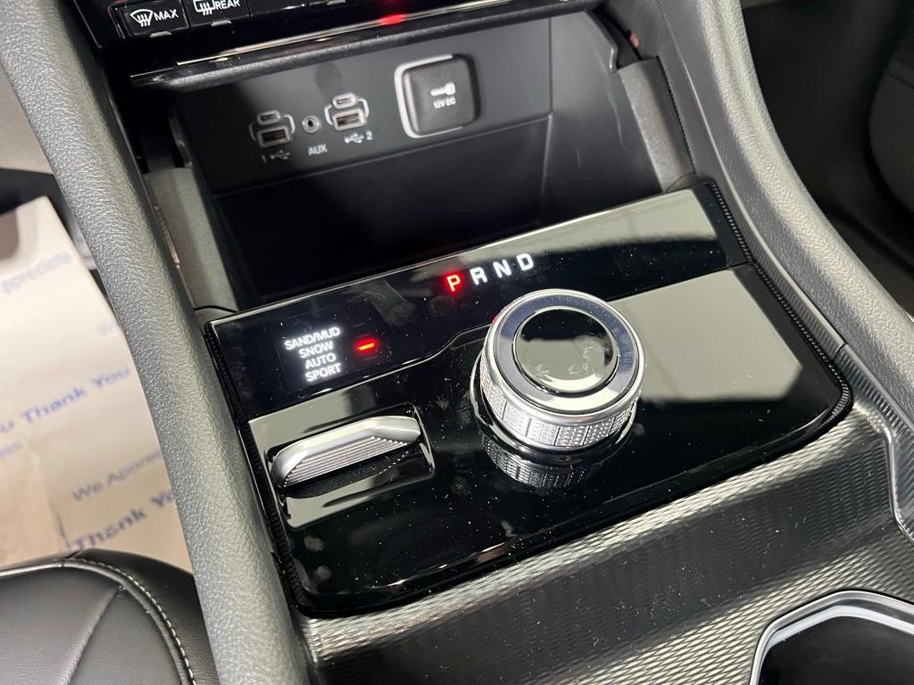 new 2025 Jeep Grand Cherokee L car, priced at $43,641