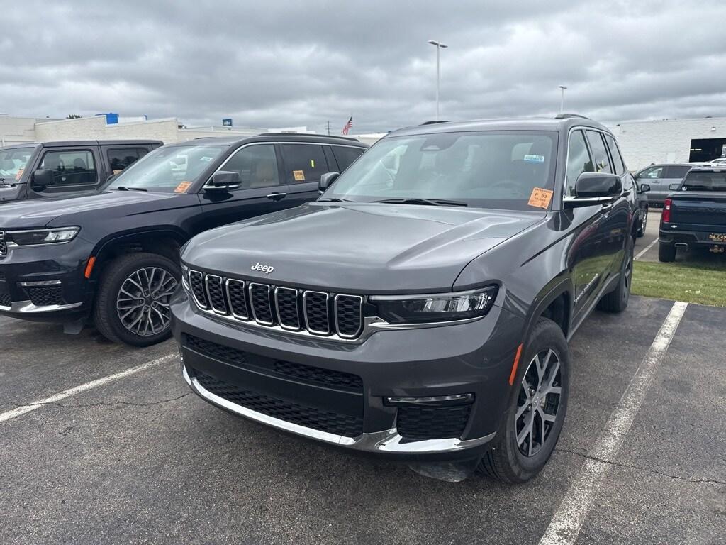 used 2024 Jeep Grand Cherokee L car, priced at $40,900