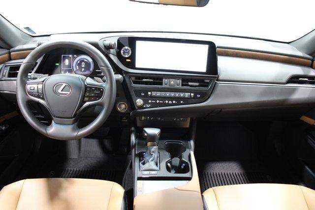 used 2025 Lexus ES 300h car, priced at $46,998