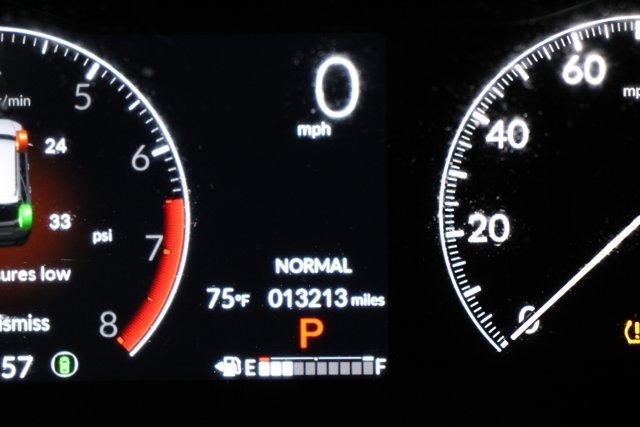 used 2025 Honda Pilot car, priced at $48,442
