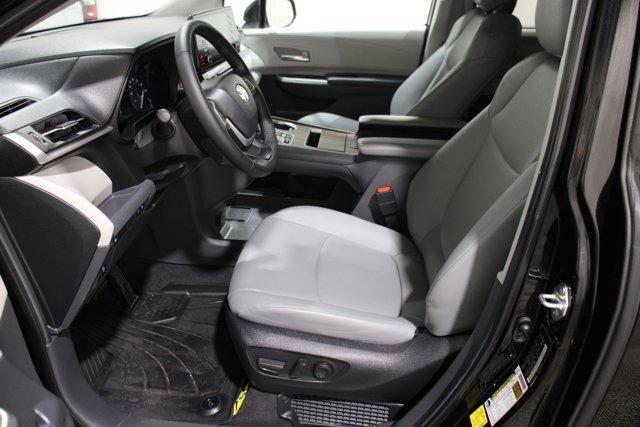 used 2023 Toyota Sienna car, priced at $48,998