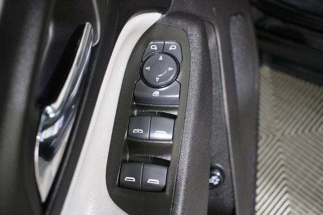 used 2024 Chevrolet Equinox car, priced at $25,498