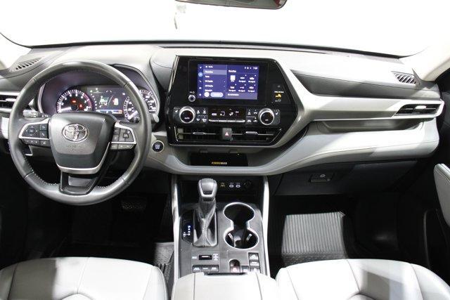 used 2024 Toyota Highlander car, priced at $44,562