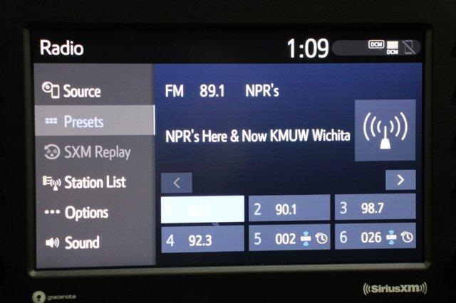 used 2022 Toyota RAV4 Hybrid car, priced at $32,882