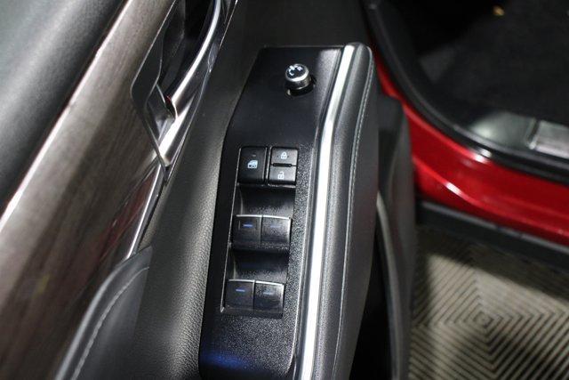 used 2022 Toyota Highlander Hybrid car, priced at $43,998