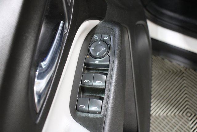 used 2021 Chevrolet Equinox car, priced at $19,998