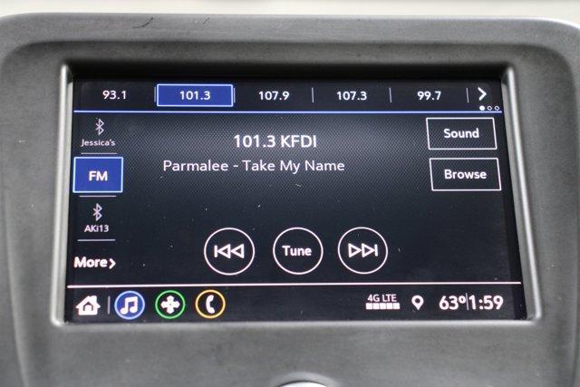 used 2021 Chevrolet Equinox car, priced at $19,998
