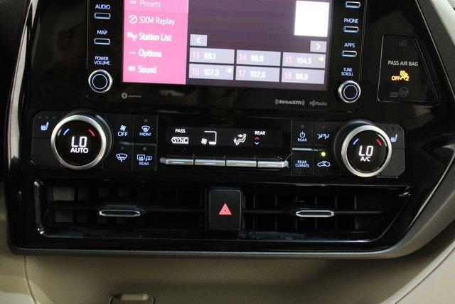 used 2021 Toyota Highlander car, priced at $28,898