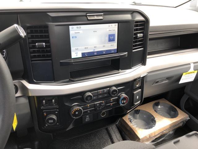 new 2025 Ford F-250 car, priced at $53,965