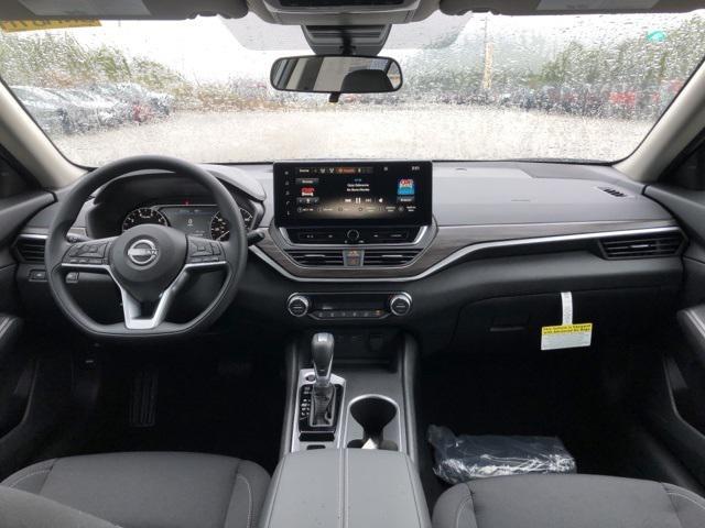 new 2025 Nissan Altima car, priced at $28,873