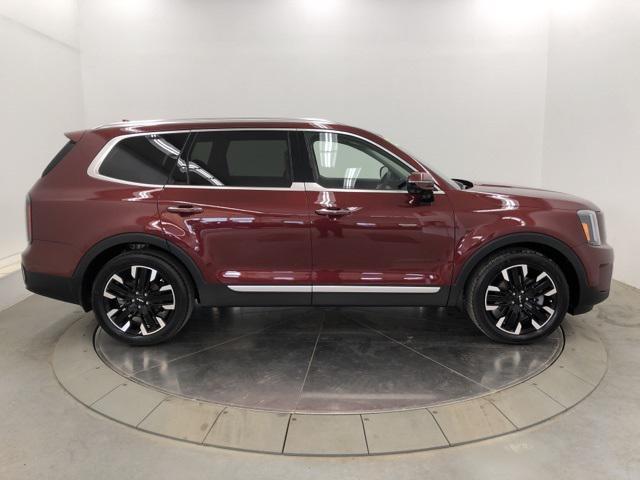 used 2024 Kia Telluride car, priced at $44,341