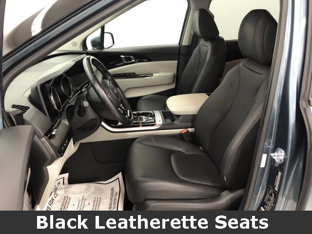 used 2023 Kia Carnival car, priced at $30,109