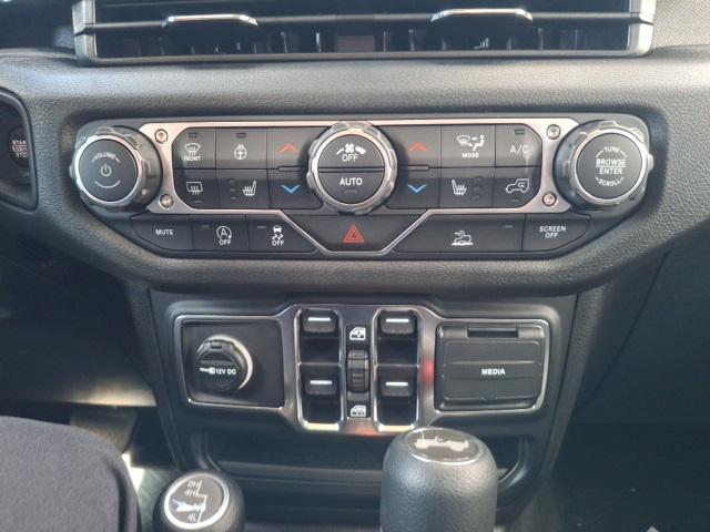 new 2025 Jeep Wrangler car, priced at $48,845