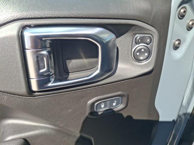 new 2025 Jeep Wrangler car, priced at $48,845